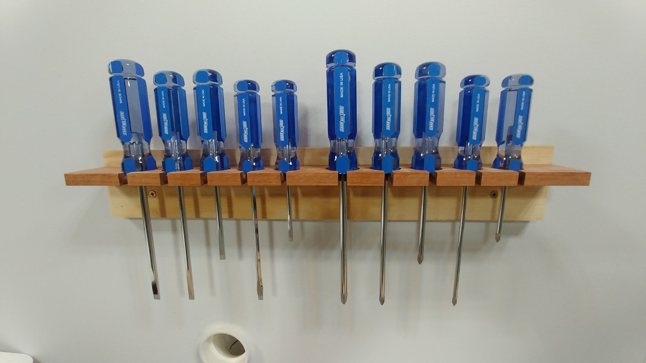 cl_screwdrivers.jpg